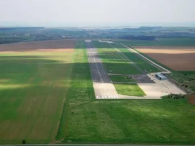 NEVIDOMÍ ŘIDIČI ZA VOLANTEM aneb Proč se nedotknout dopravy V. ročník